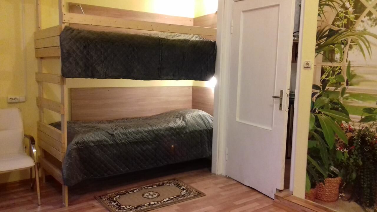 Апартаменты Avotu Stabu Private Flats in a Separate House For One or Couple Рига